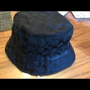 Coach bucket hat